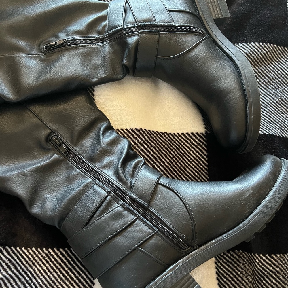 Ladies boots sz7 - Picture 3 of 6